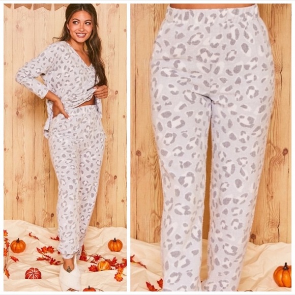 Danalli Pants - Grey ultra soft leopard print pants